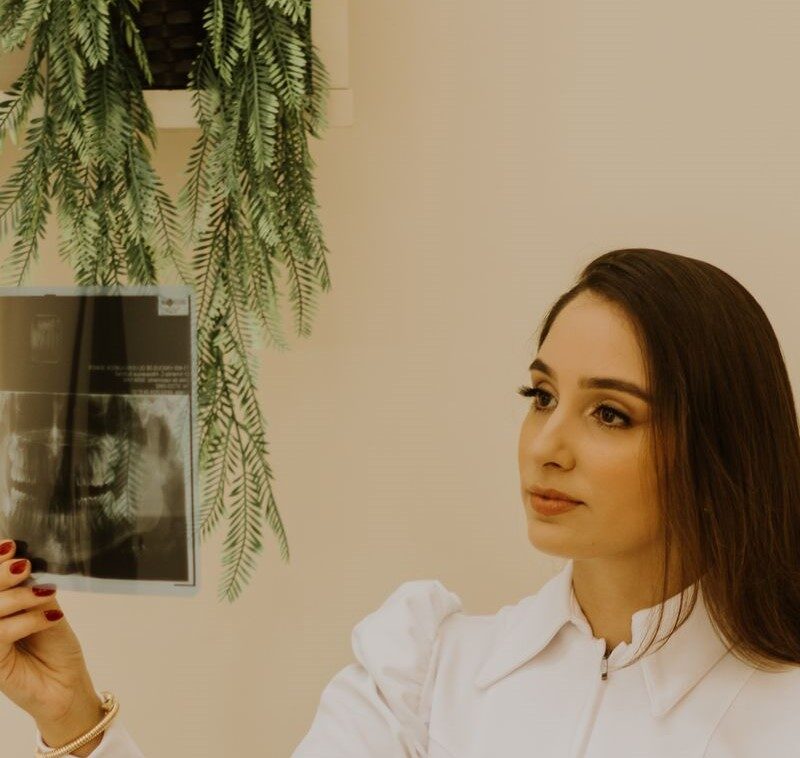 Ortodoncia invisible adultos| Clínica Dental Valencia Marien Morata