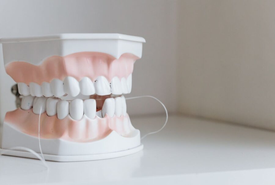 Hilo dental | Clínica Dental Valencia Marien Morata Roig