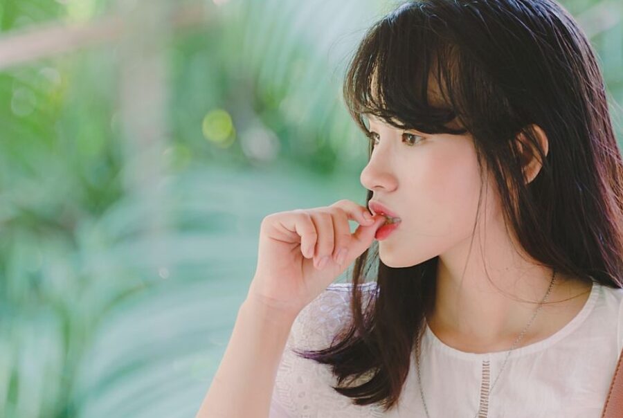 Hábitos que afectan la dentadura | Clínica Dental Marien Morata