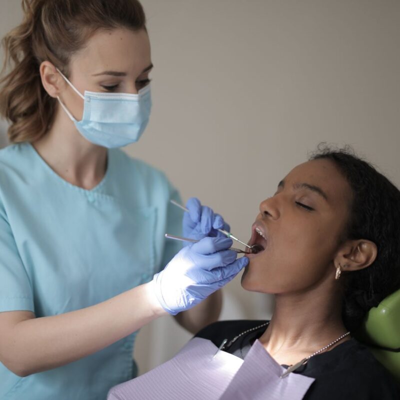 "Dientes Justos" | Clínica Dental Valencia Marien Morata Roig